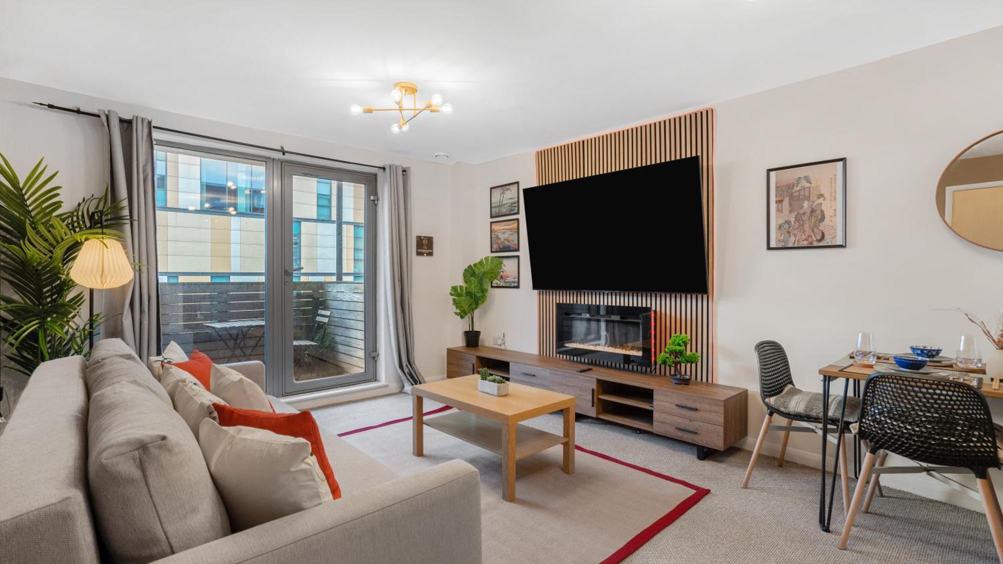 Japanese Suite 2Bed 2Bath, Free Park, Netfix, 75 Inch Tv, Games - City Centre- Maihom Birmingham Exterior photo